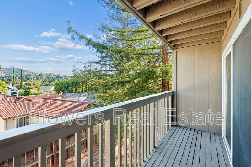 Concord Townhome: 4430 Eagle Peak Rd
