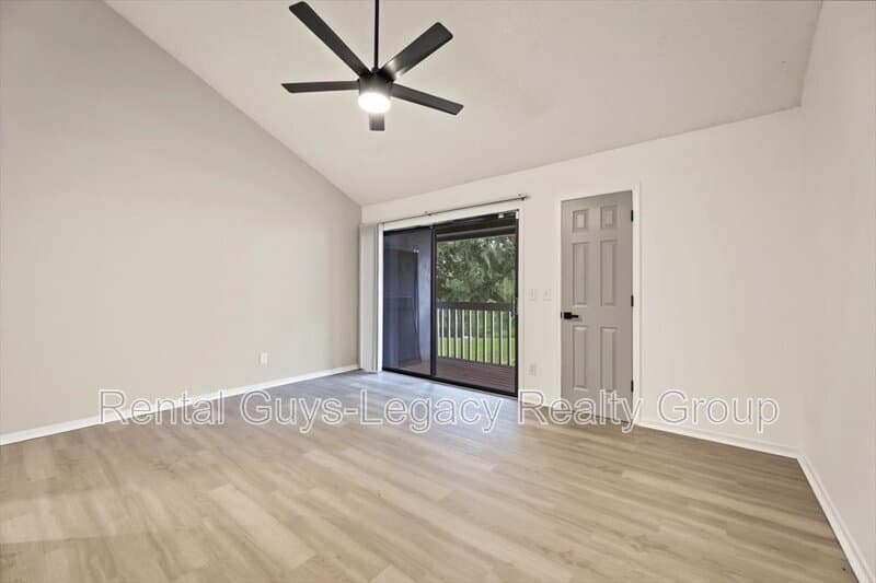 Jacksonville Townhome: 3517 Peeler Road