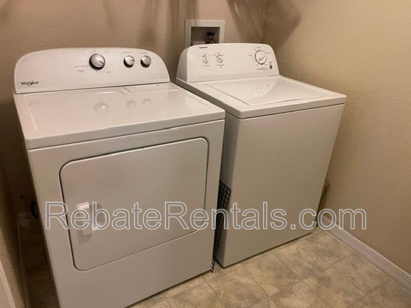 Jacksonville Condo: 10961 Burnt Mill Road