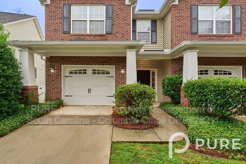 Lexington House: 316 Saluda Springs Rd