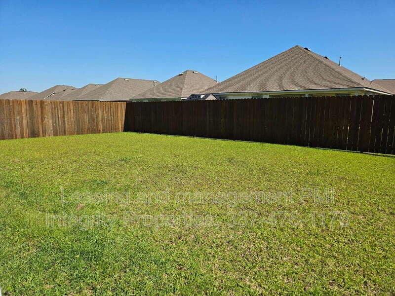 Zachary House: 727 LAMBOT AVE