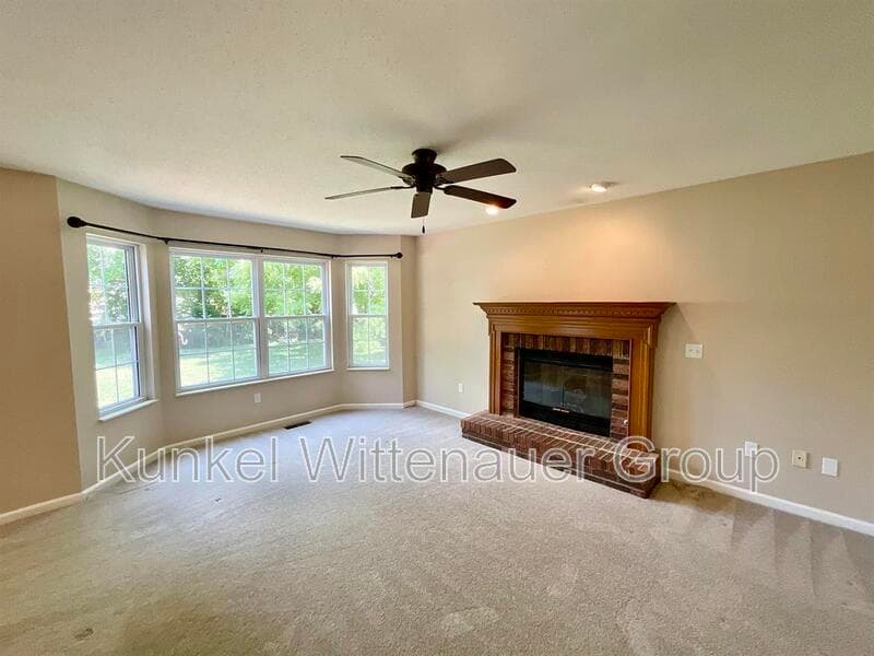 O'Fallon House: 150 Knob Creek Lane