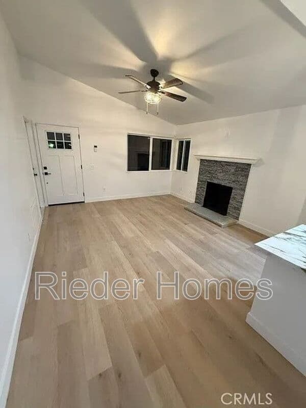 San Diego Condo: 664 Carefree Dr