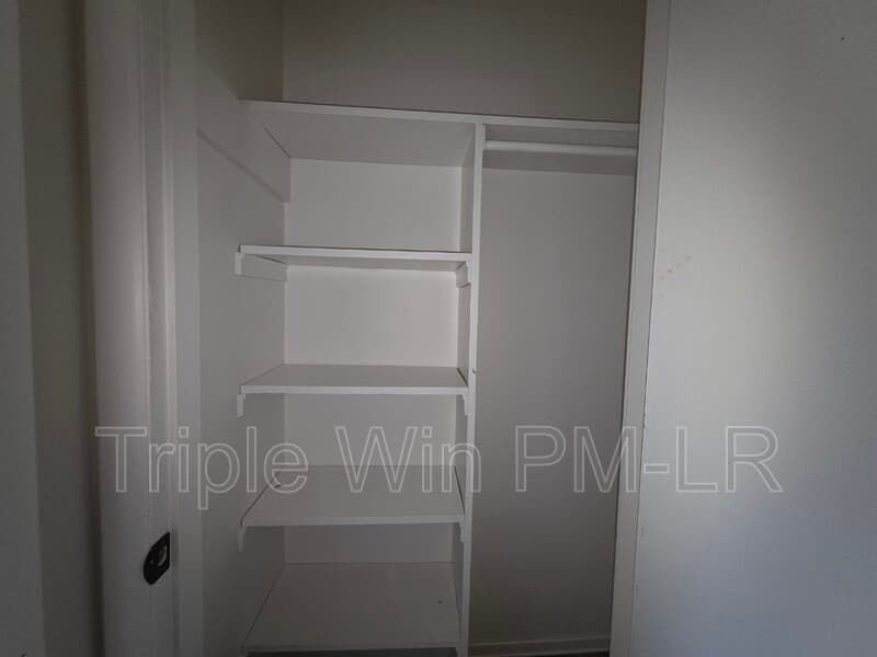 Jacksonville House: 1516 Gregory St