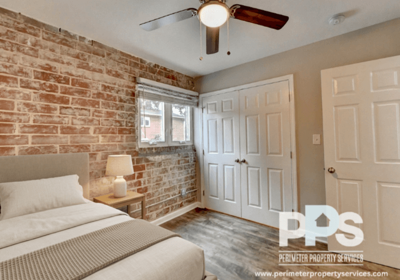 Atlanta House: 221 Lampkin Street