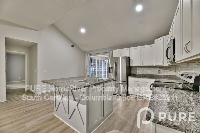 Columbia House: 3000 Twin Oaks Way