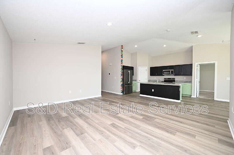 Lakeland House: 5511 Arlington River Drive