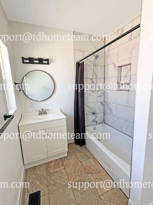 Kent House: 617 3rd Ave S
