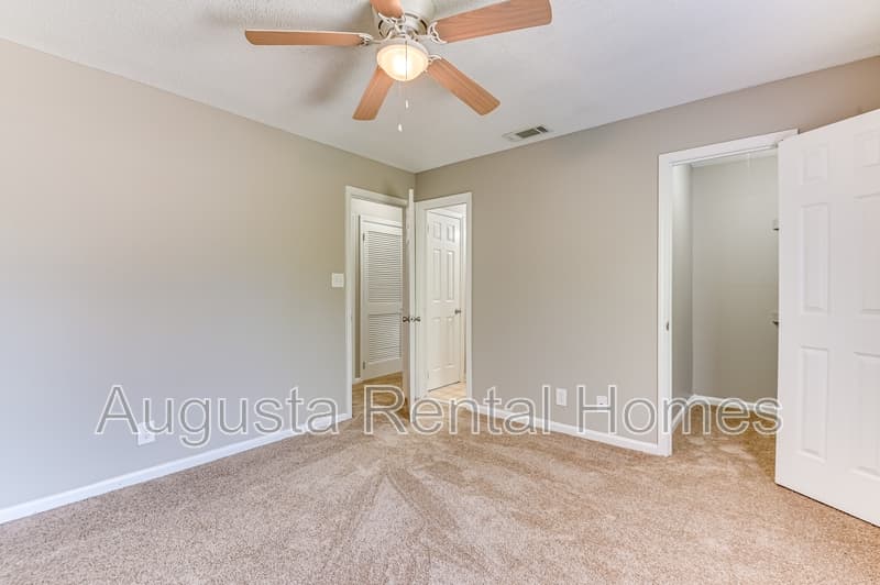 Augusta Condo: 940 Stevens Creek Road 403