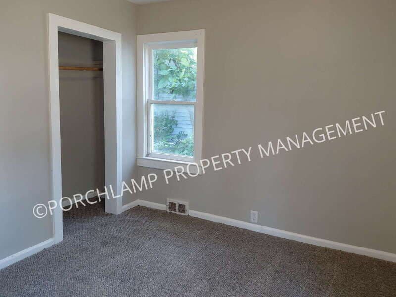 Muskegon Condo: 319 East Forest Avenue
