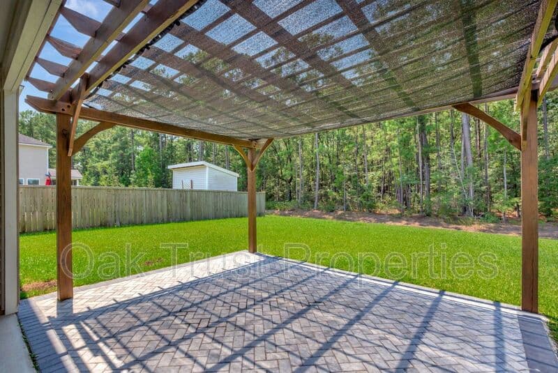 Summerville House: 1514 Migration Point