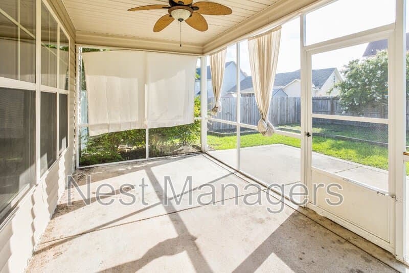 Fayetteville House: 2828 Deepwater Ct.