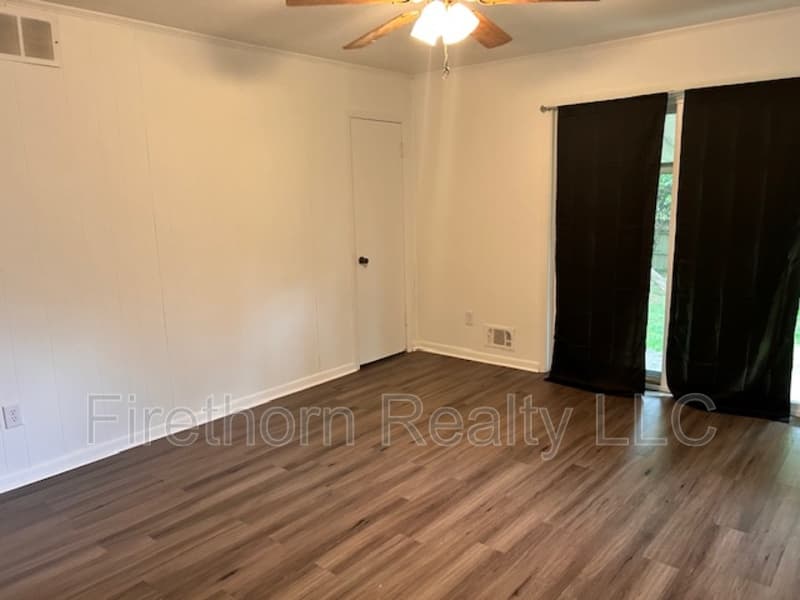 Augusta House: 2418 Sumac Drive