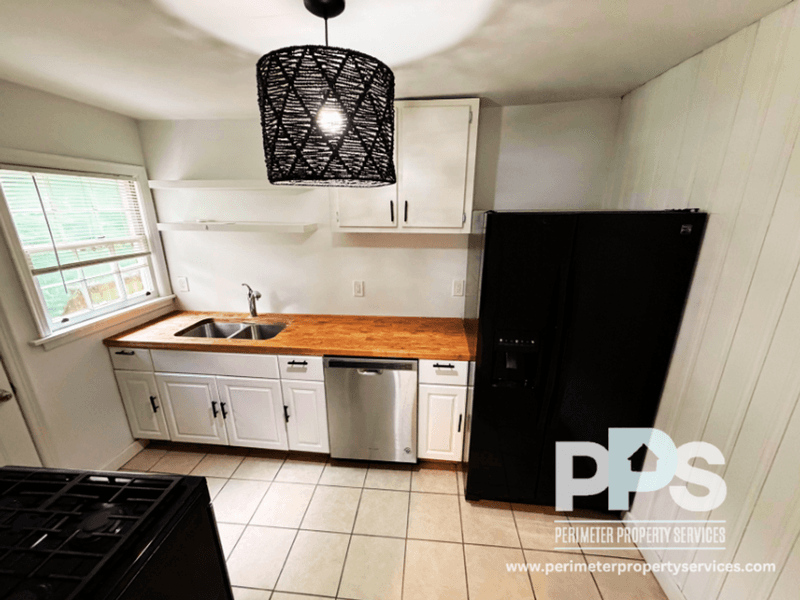 Atlanta House: 2940 Harlan Dr
