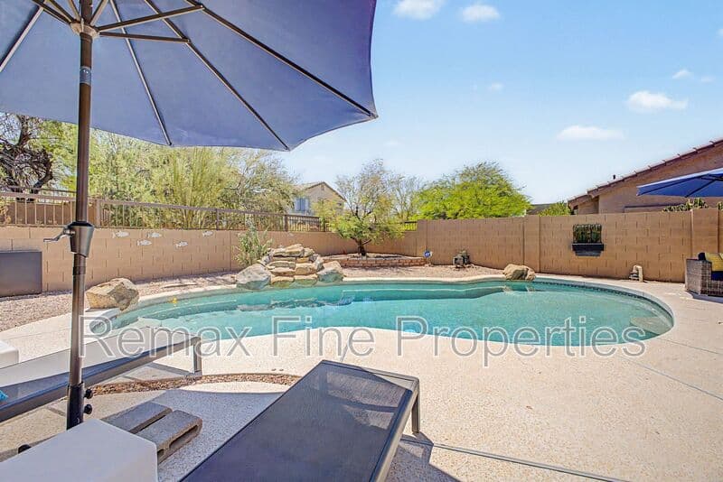Mesa House: 3563 N Tuscany