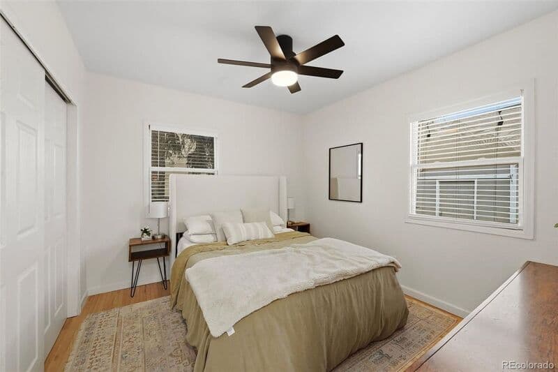 Englewood House: 3726 S Sherman St
