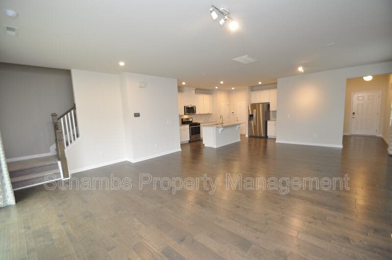 Apex Townhome: 1107 Doe Blossom Ln