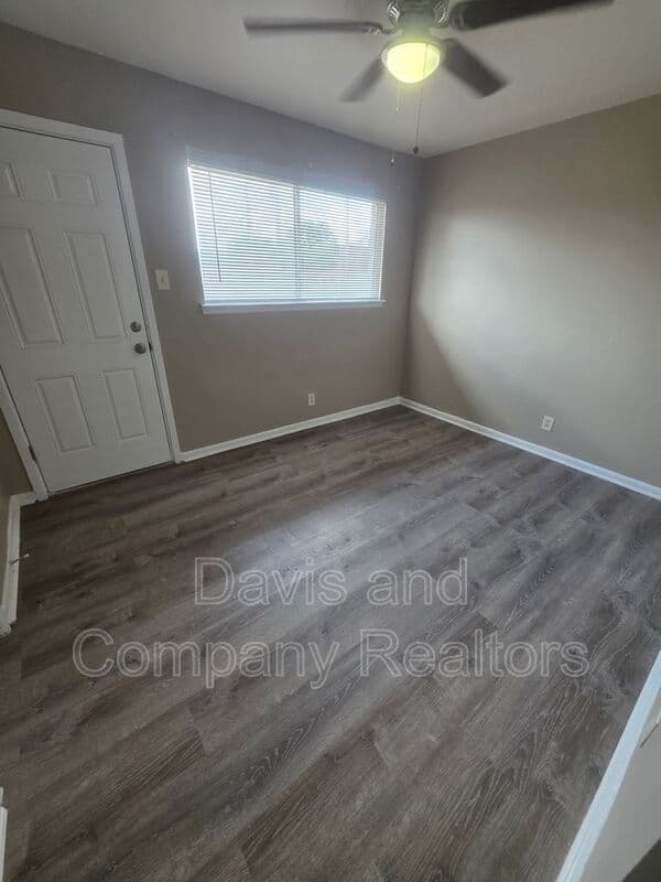 Midland Condo: 3001 W Ohio Ave