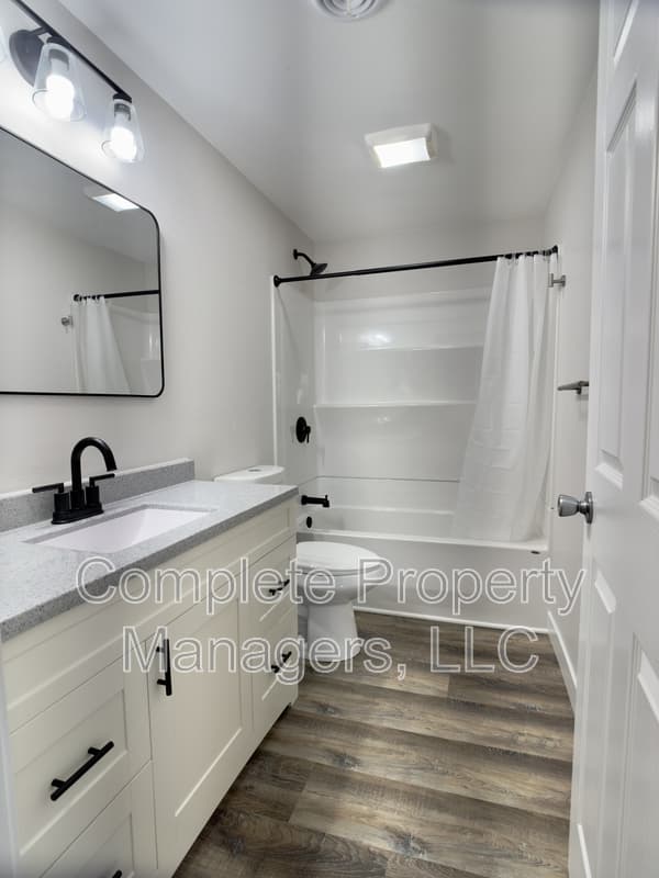 Clarks Grove Condo: 103 Main Street East