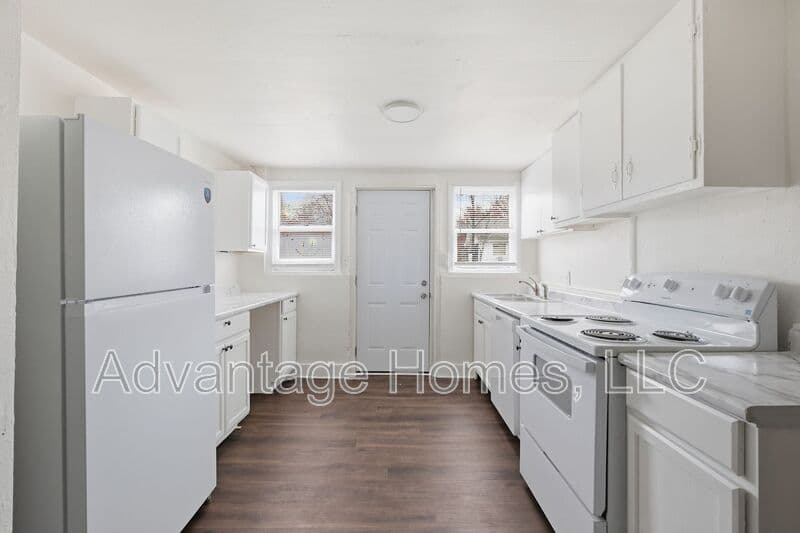 Belton Condo: 1015 N Scott Avenue #10