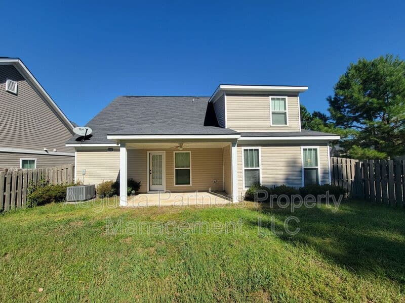 Evans House: 3460 Conifer Trl