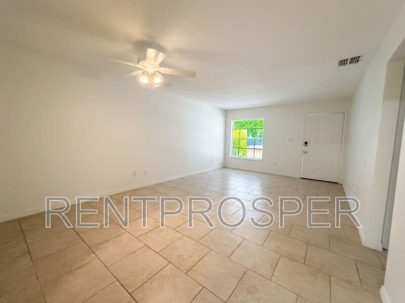 Orlando Condo: 5443 Pinetrail Way