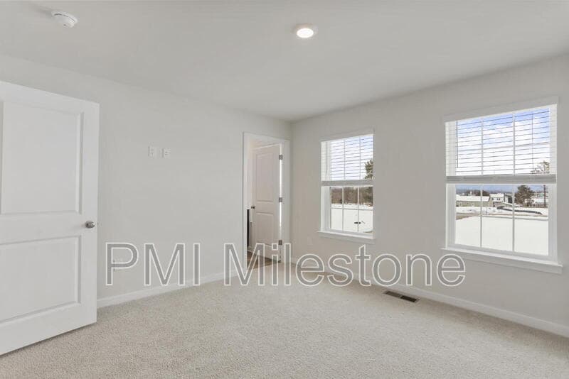 Charles Town Townhome: 413 Eclipse St