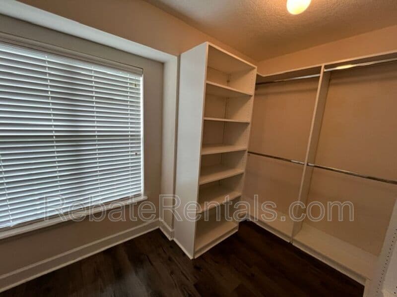 St. Augustine House: 200 Joseph Lake Ct