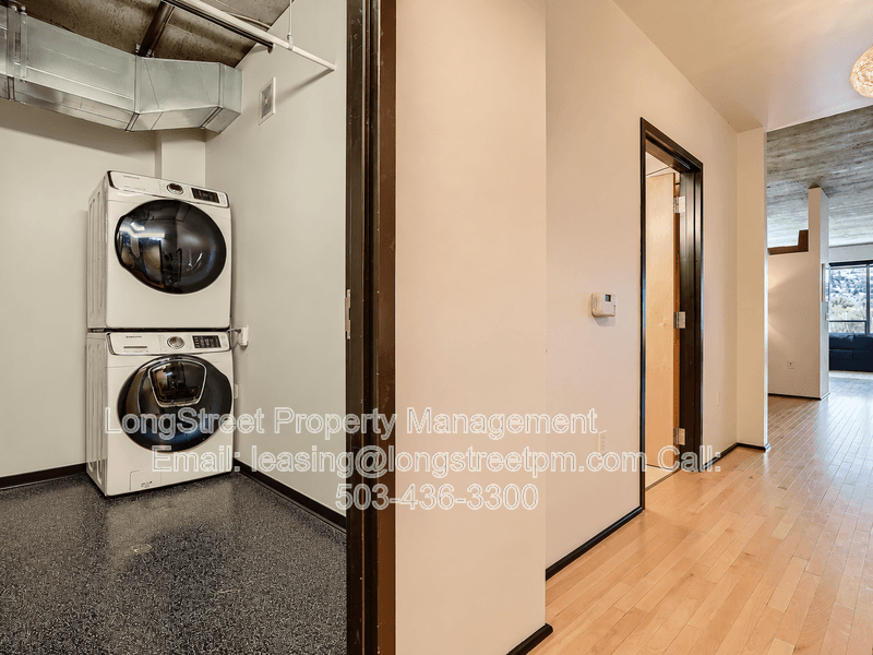 Portland Condo: 1410 NW Kearney St