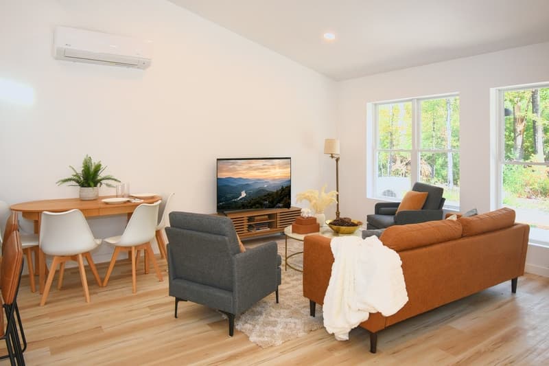Tillson Condo: 56 Grist Mill Road - 2