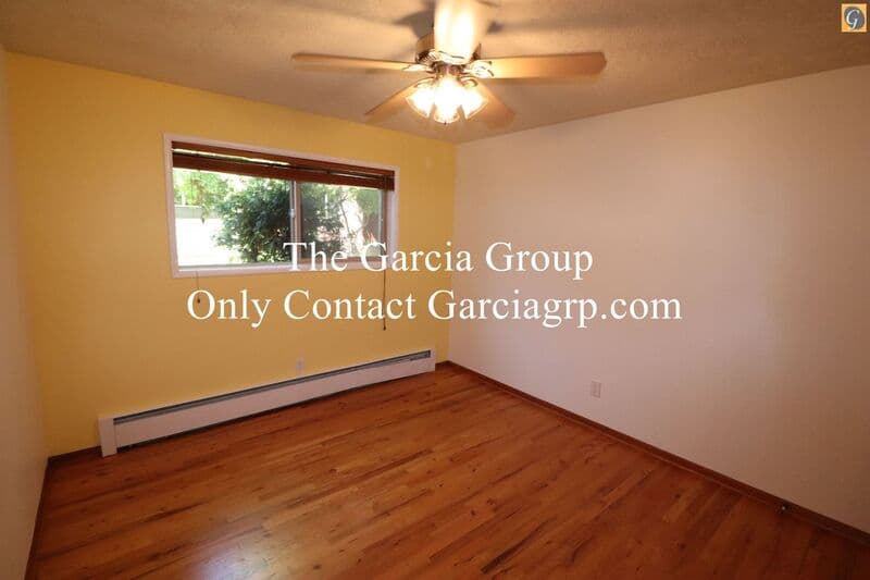 Portland Condo: 908 SW Gaines St