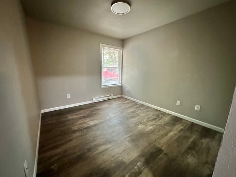 Oshkosh Condo: 825 Wisconsin Street - 2A