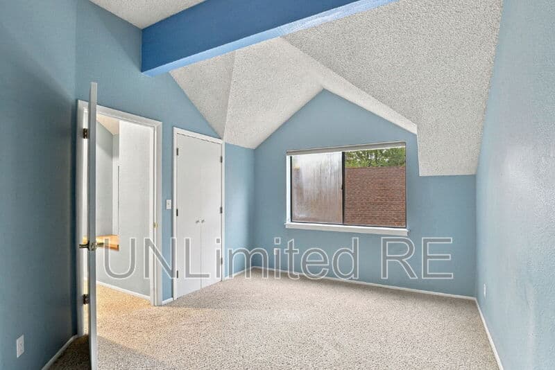 Flagstaff Townhome: 2350 North Whispering Pines Way