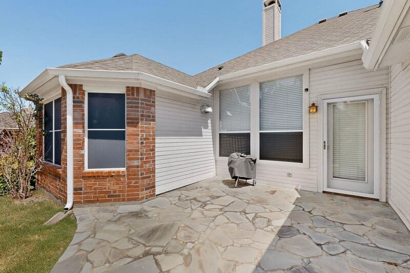 Frisco House: 10201 Max Lane