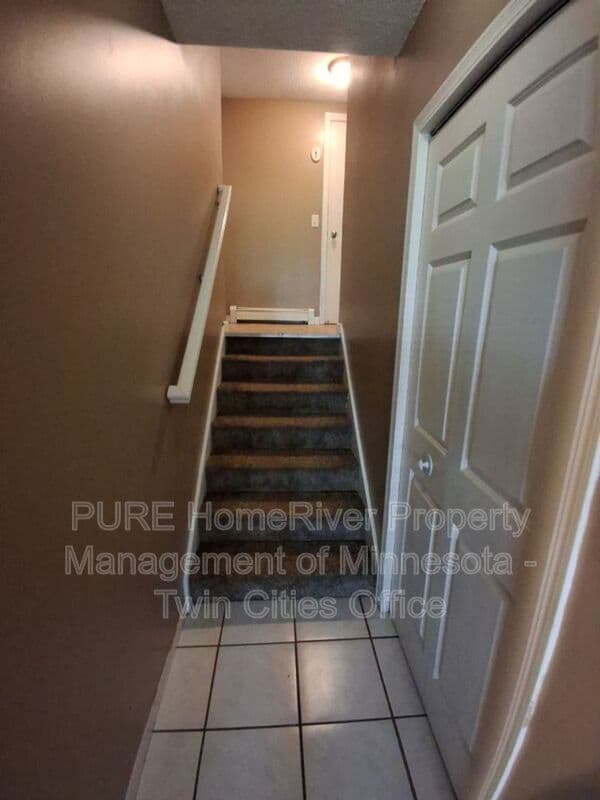 Rosemount Townhome: 3378 Upper 149th St W