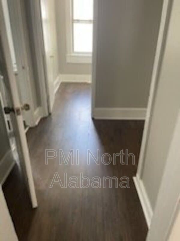 Decatur House: 1310 9th Ave SE