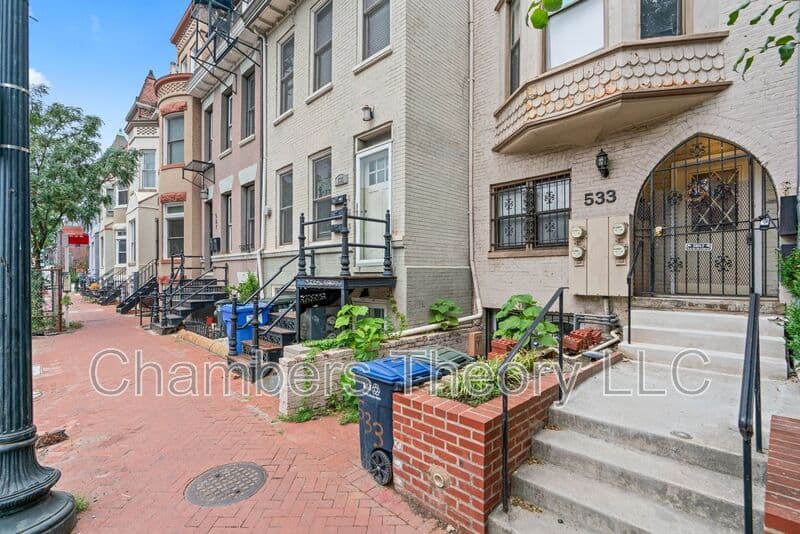 Washington Condo: 533 Florida Avenue NW - A0962-03