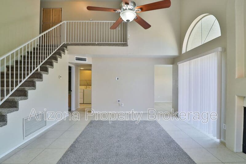 Glendale House: 3622 W. Wagoner Rd.
