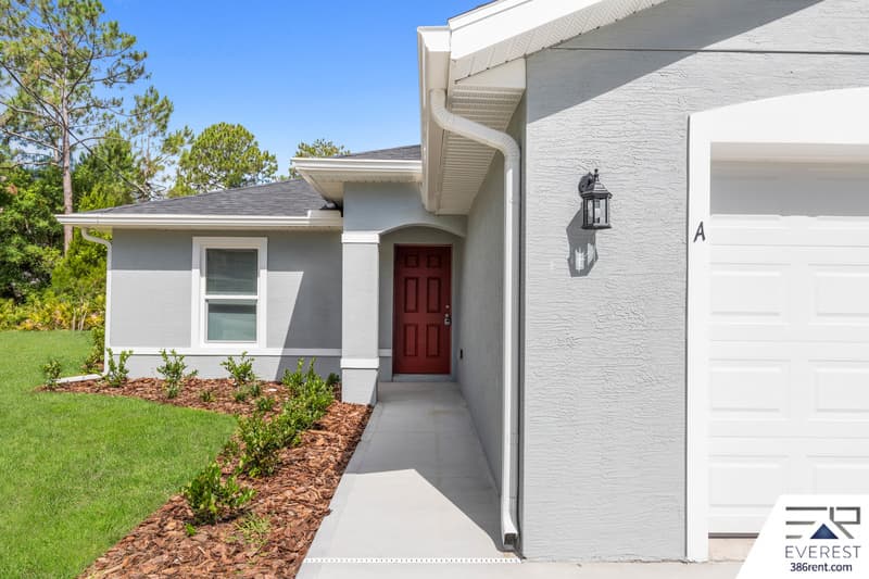 Palm Coast Townhome: 16 Unimay Court