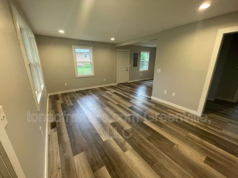 Spartanburg House: 519 Rice Street
