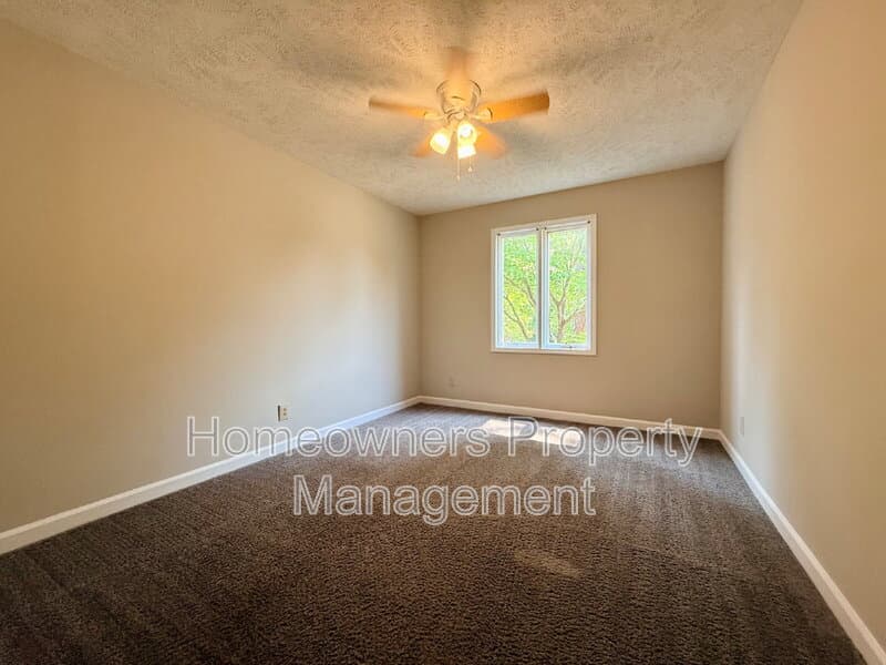 Fayetteville House: 1525 Trevino Dr