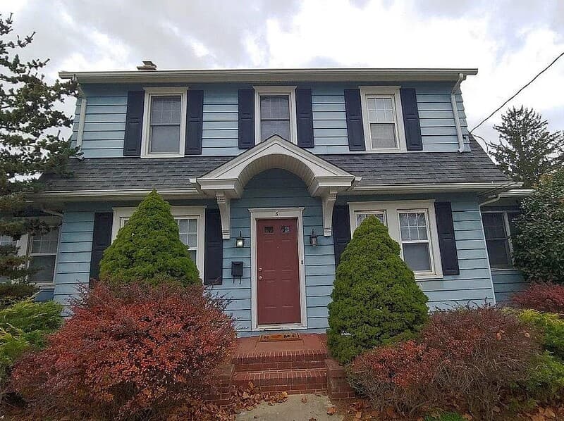 Glassboro House: 5 Normal Boulevard