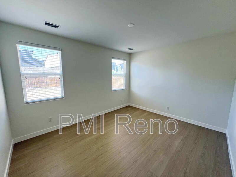 Reno House: 525 Verelli Court