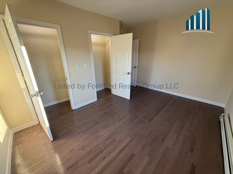 Fall River Condo: 56 Frederick St