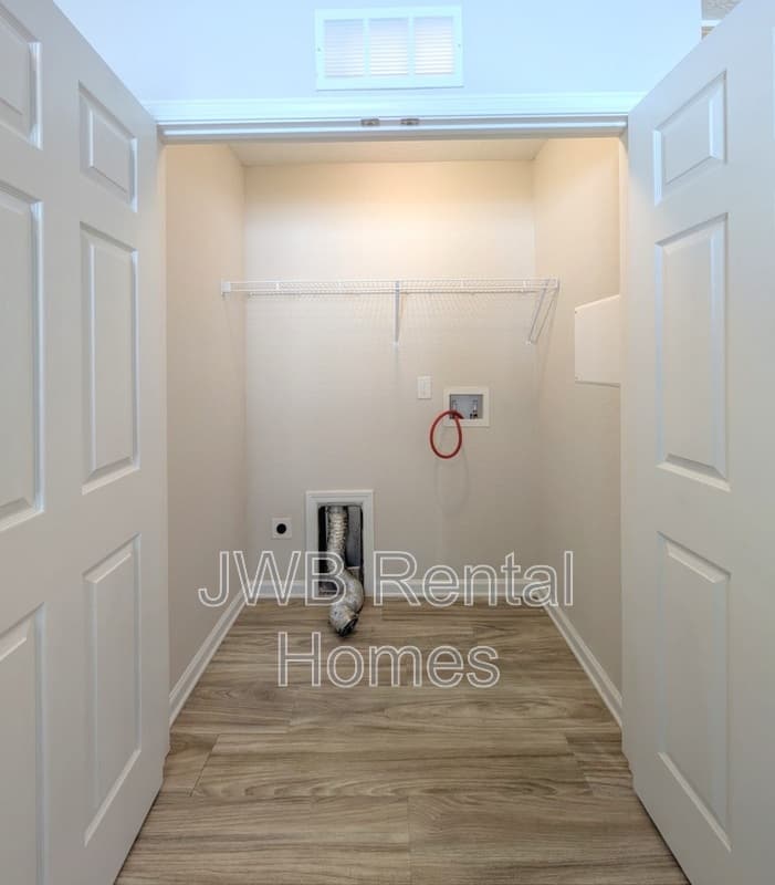 Jacksonville House: 2034 Hartridge St