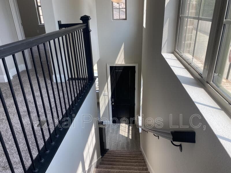 Euless Townhome: 801 Ponds Edge Lane