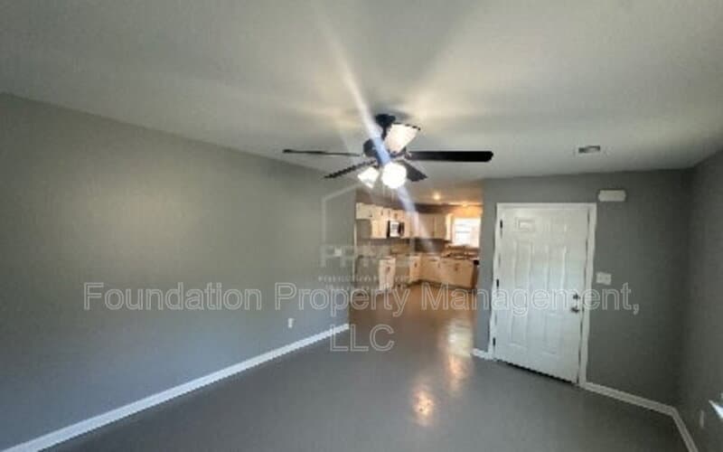 Memphis House: 307 Harrell Street