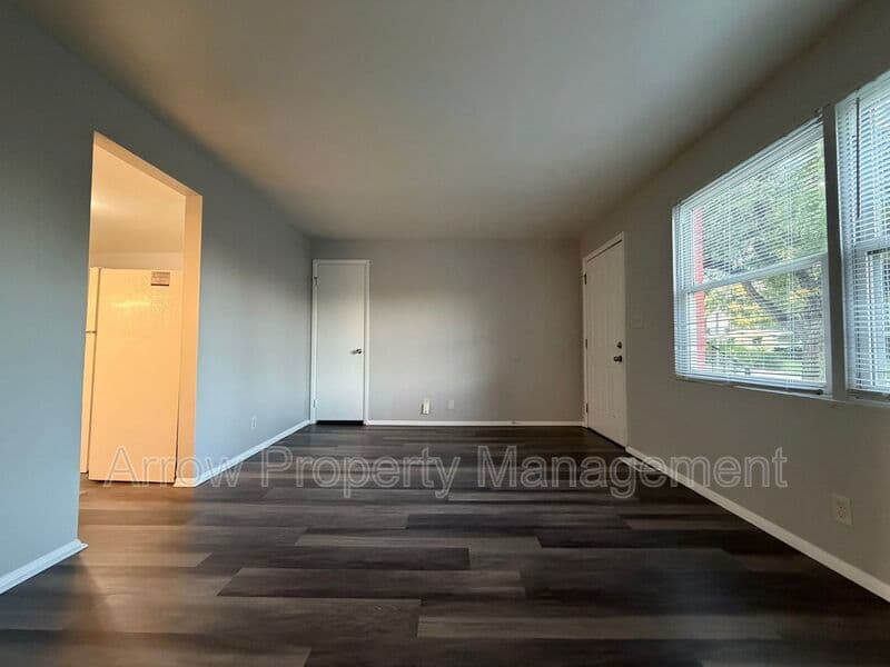 Lincoln Condo: 3800 North 52nd Street