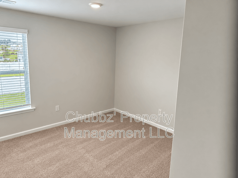 Ridgeland House: 2126 Sanctum St