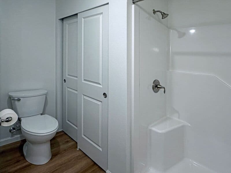 Eugene House: 83314 Lorane Hwy
